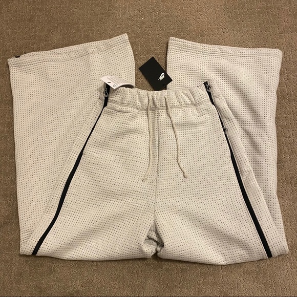 🆕 Nike Sportswear City Ready Fleece Pants Small - Picture 12 of 12